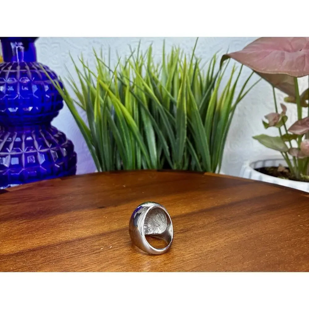 Ring Silver Tone Modern Chunky Modernist Retro Minimalistic Size 5.75